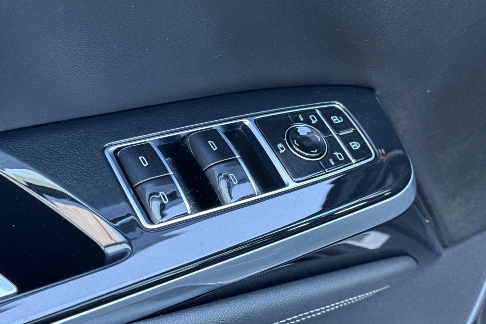 2025 Cadillac Escalade Sport