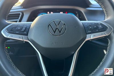 2025 Volkswagen Atlas Cross Sport 2.0T SE w/Technology