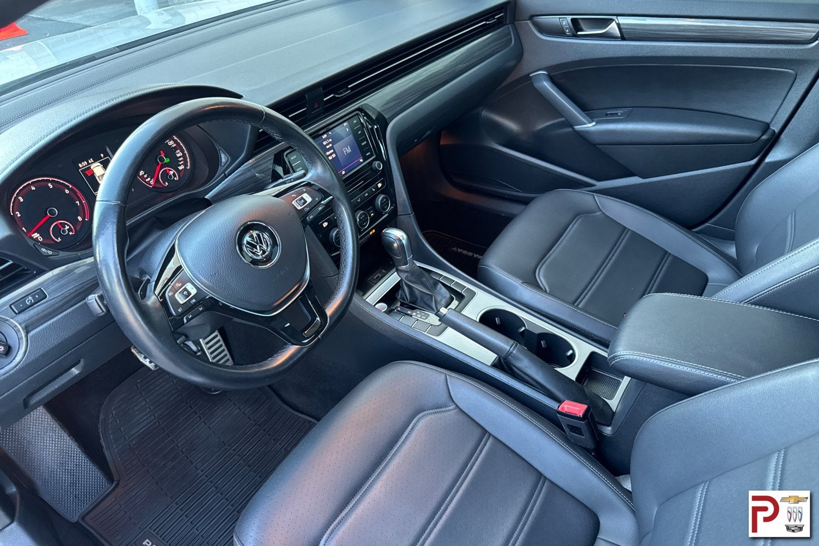 2021 Volkswagen Passat 2.0T R-Line
