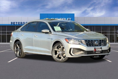2021 Volkswagen Passat 2.0T R-Line