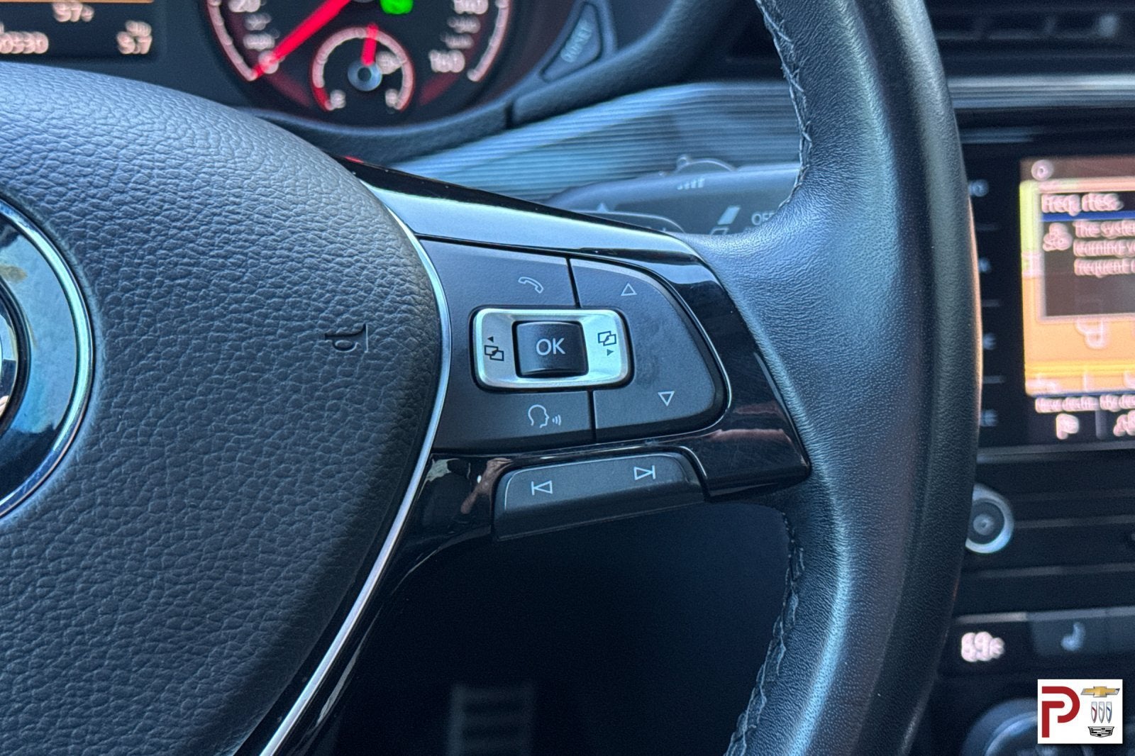 2021 Volkswagen Passat 2.0T R-Line