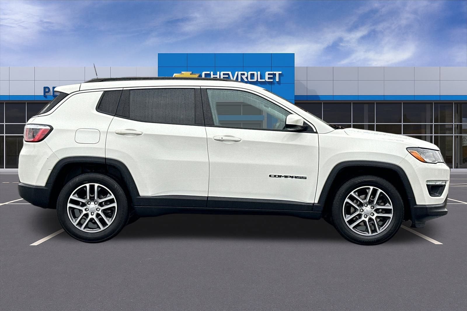 2019 Jeep Compass Latitude FWD