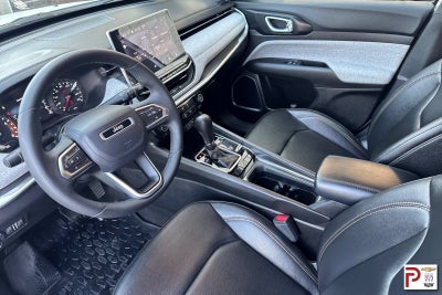 2024 Jeep Compass Latitude Lux FWD