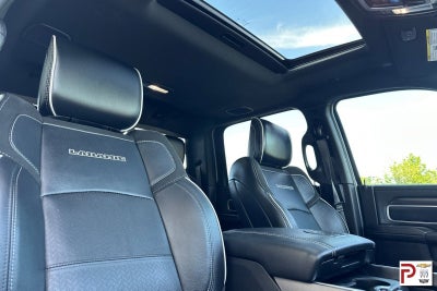 2025 RAM 3500 Laramie Crew Cab 4x4 8' Box