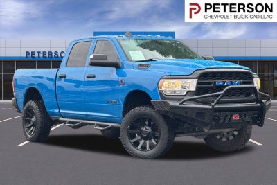 2022 RAM 2500 Tradesman Crew Cab 4x4 6'4" Box