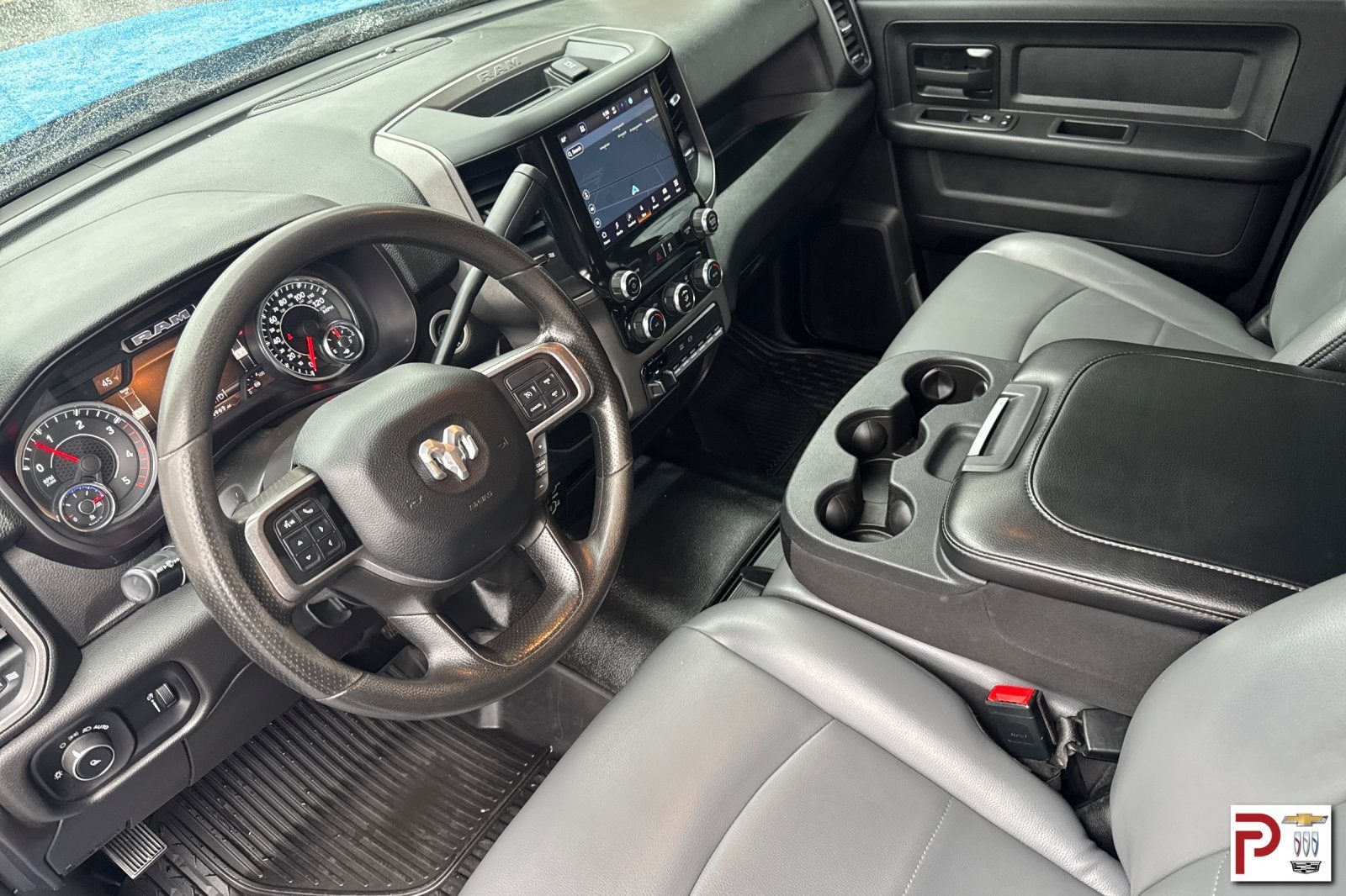 2022 RAM 2500 Tradesman Crew Cab 4x4 6'4" Box