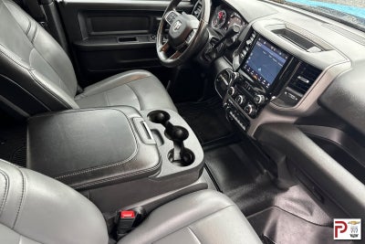 2022 RAM 2500 Tradesman Crew Cab 4x4 6'4" Box