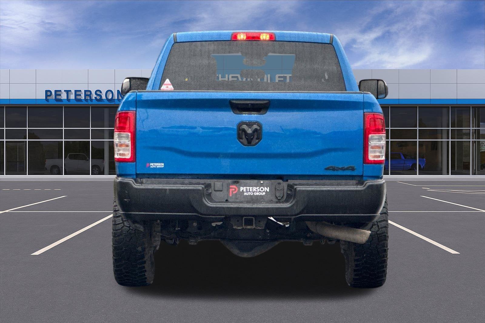 2022 RAM 2500 Tradesman Crew Cab 4x4 6'4" Box
