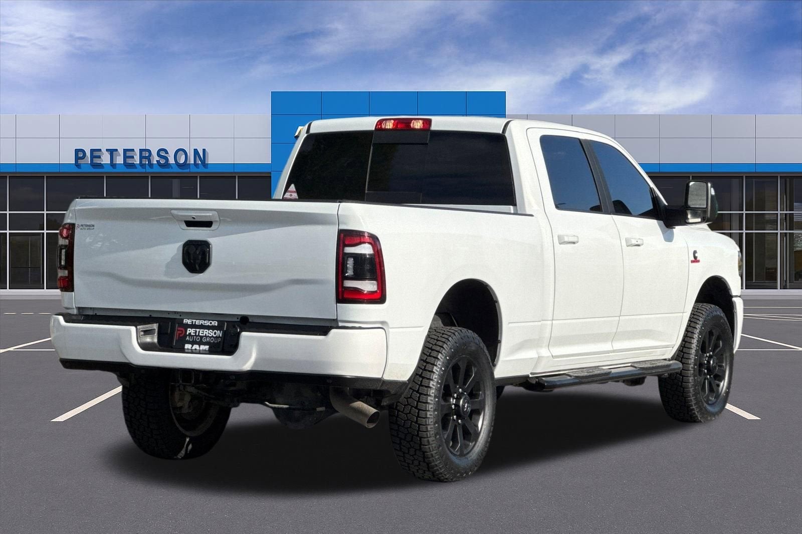 2024 RAM 2500 Laramie Crew Cab 4x4 6'4" Box