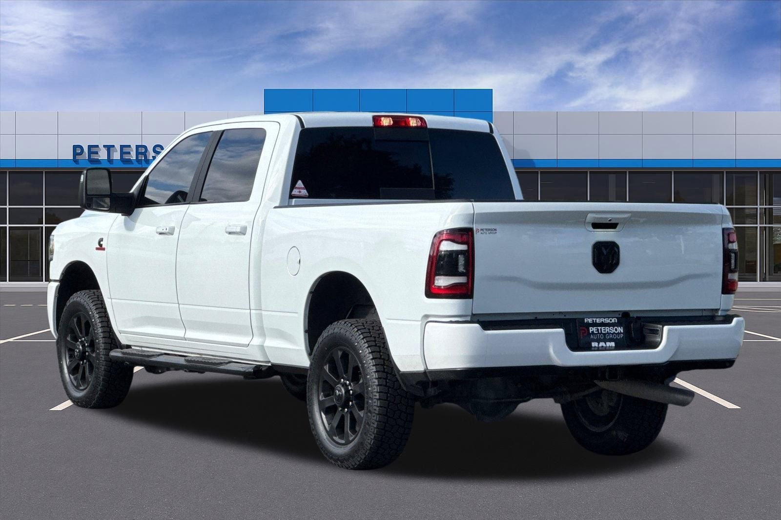 2024 RAM 2500 Laramie Crew Cab 4x4 6'4" Box