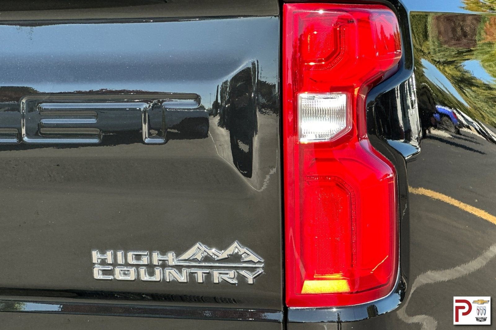 2022 Chevrolet Silverado 1500 LTD High Country