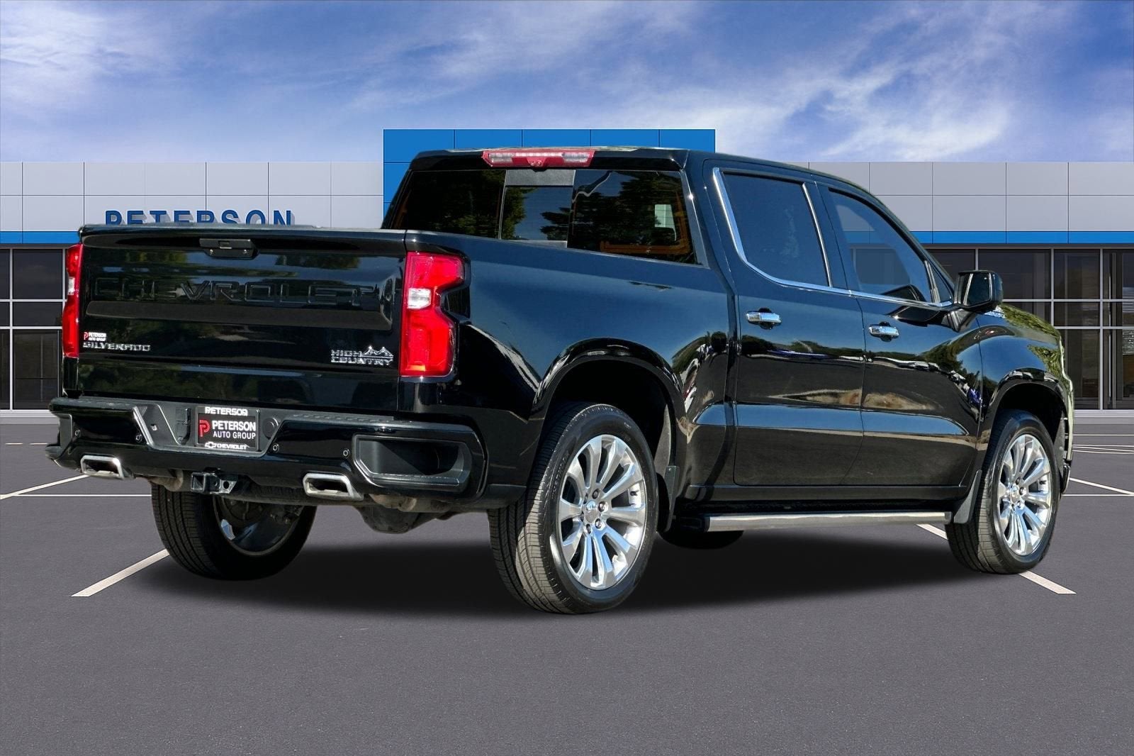 2022 Chevrolet Silverado 1500 LTD High Country