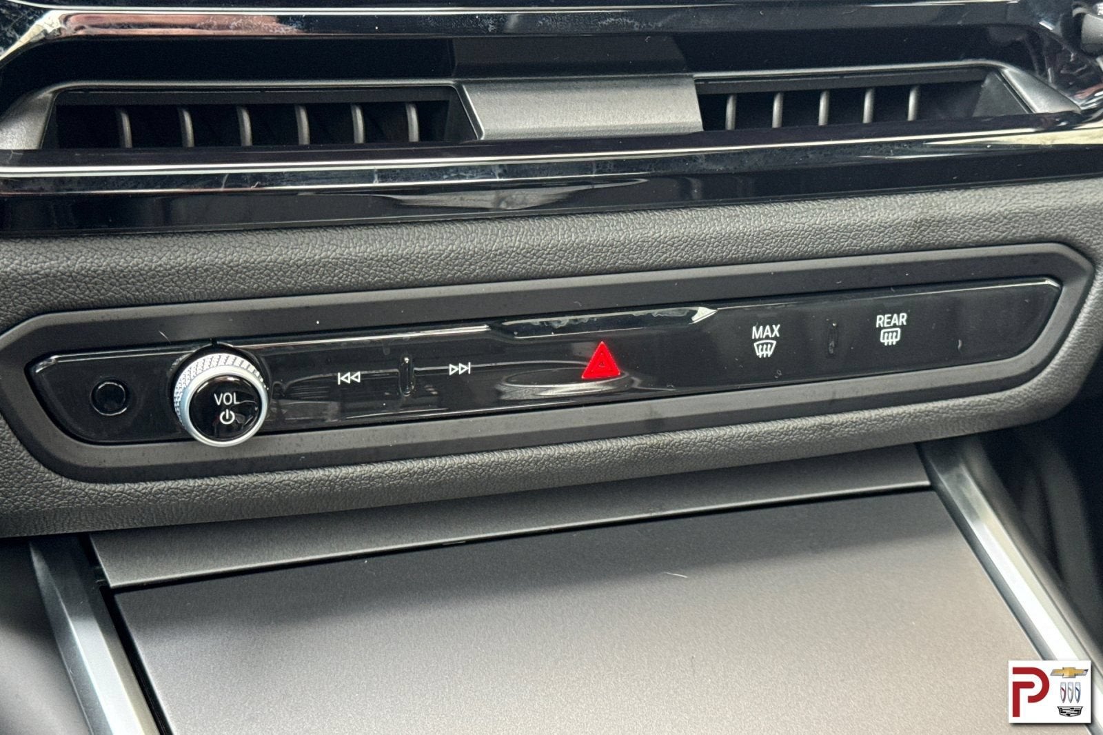 2025 BMW 230i xDrive
