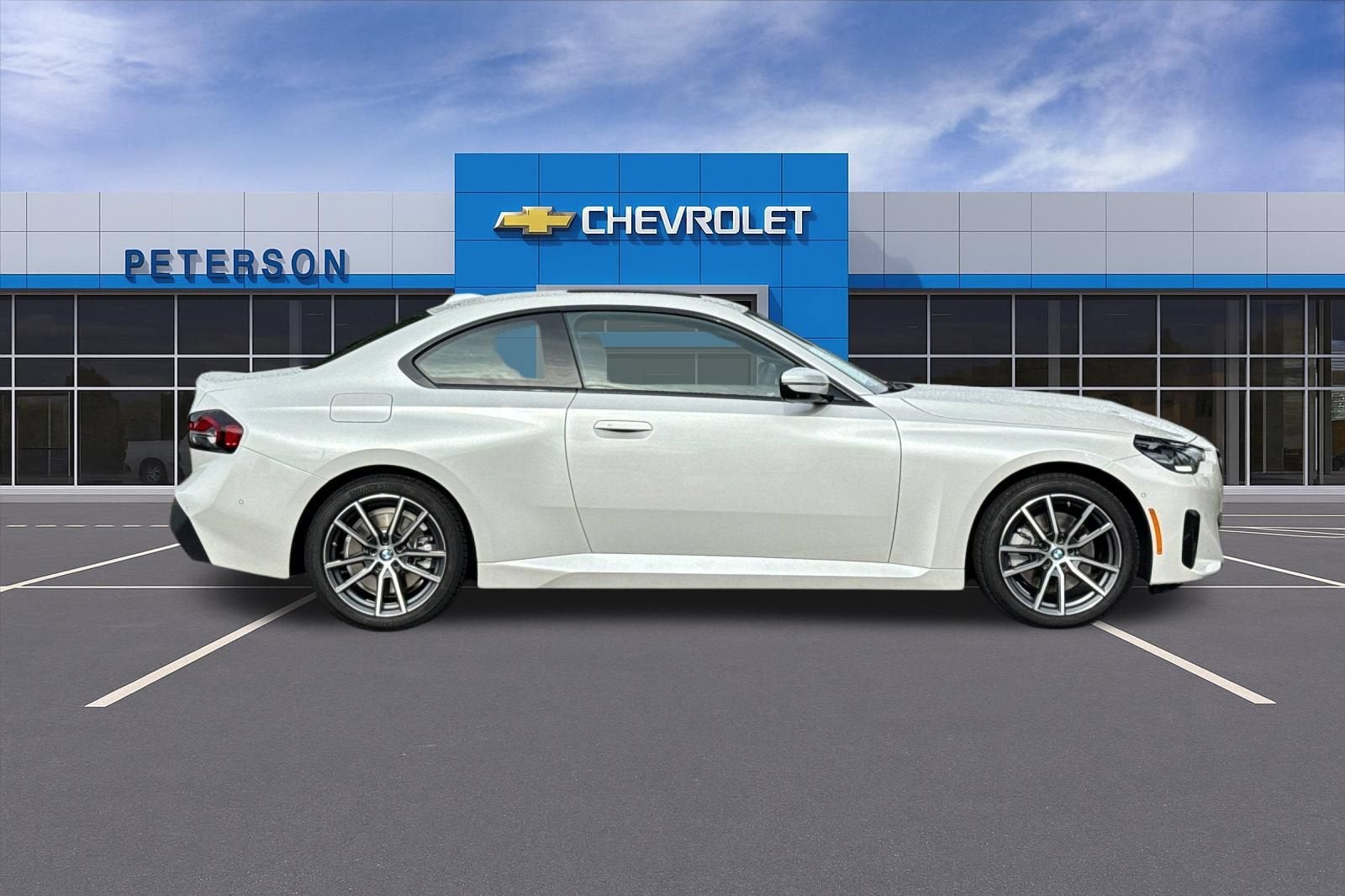 2025 BMW 230i xDrive