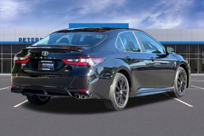 2024 Toyota Camry SE