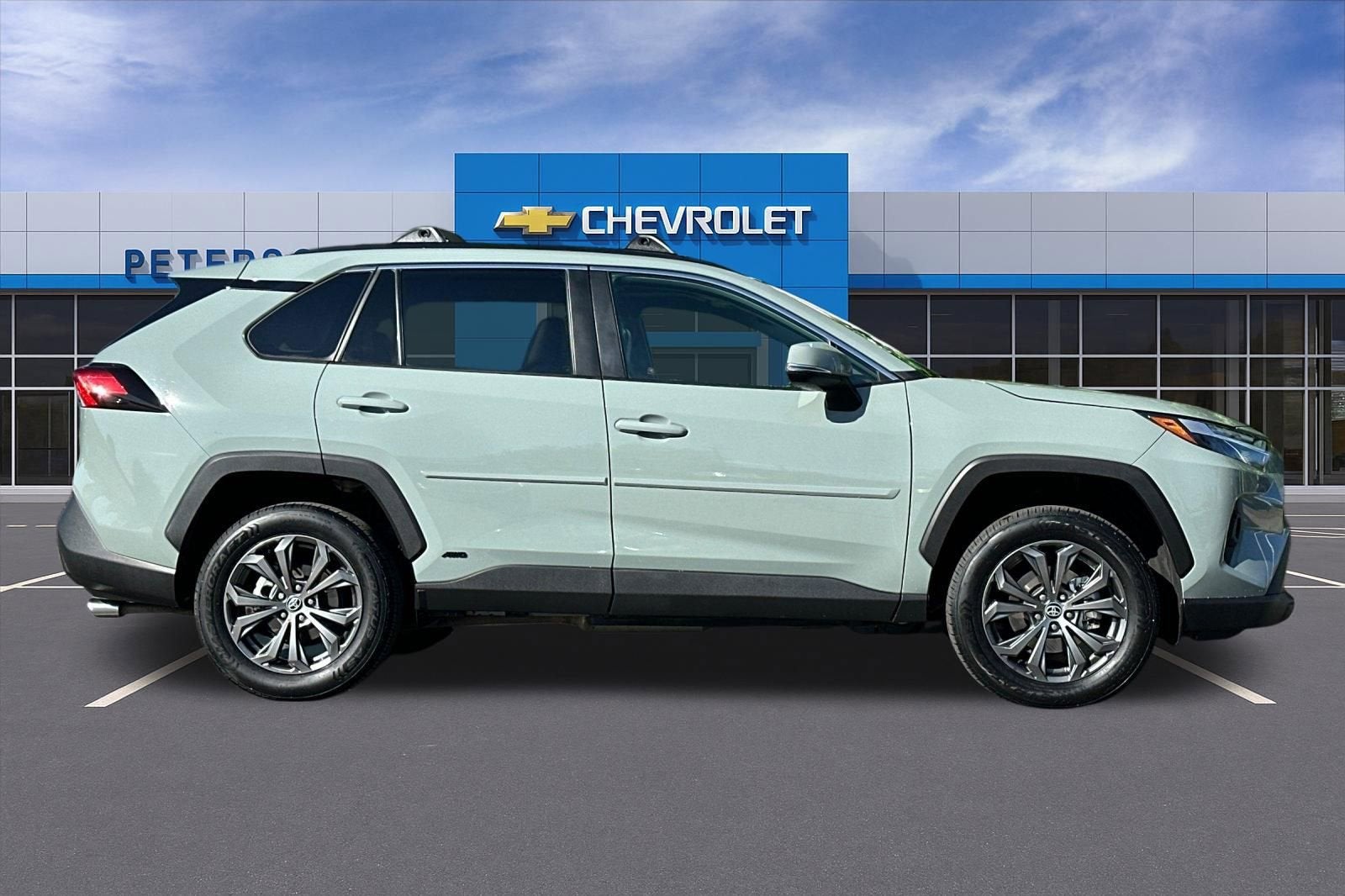 2023 Toyota RAV4 Hybrid XLE Premium