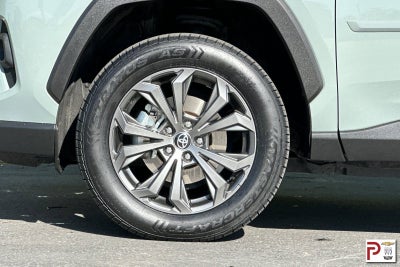 2023 Toyota RAV4 Hybrid XLE Premium