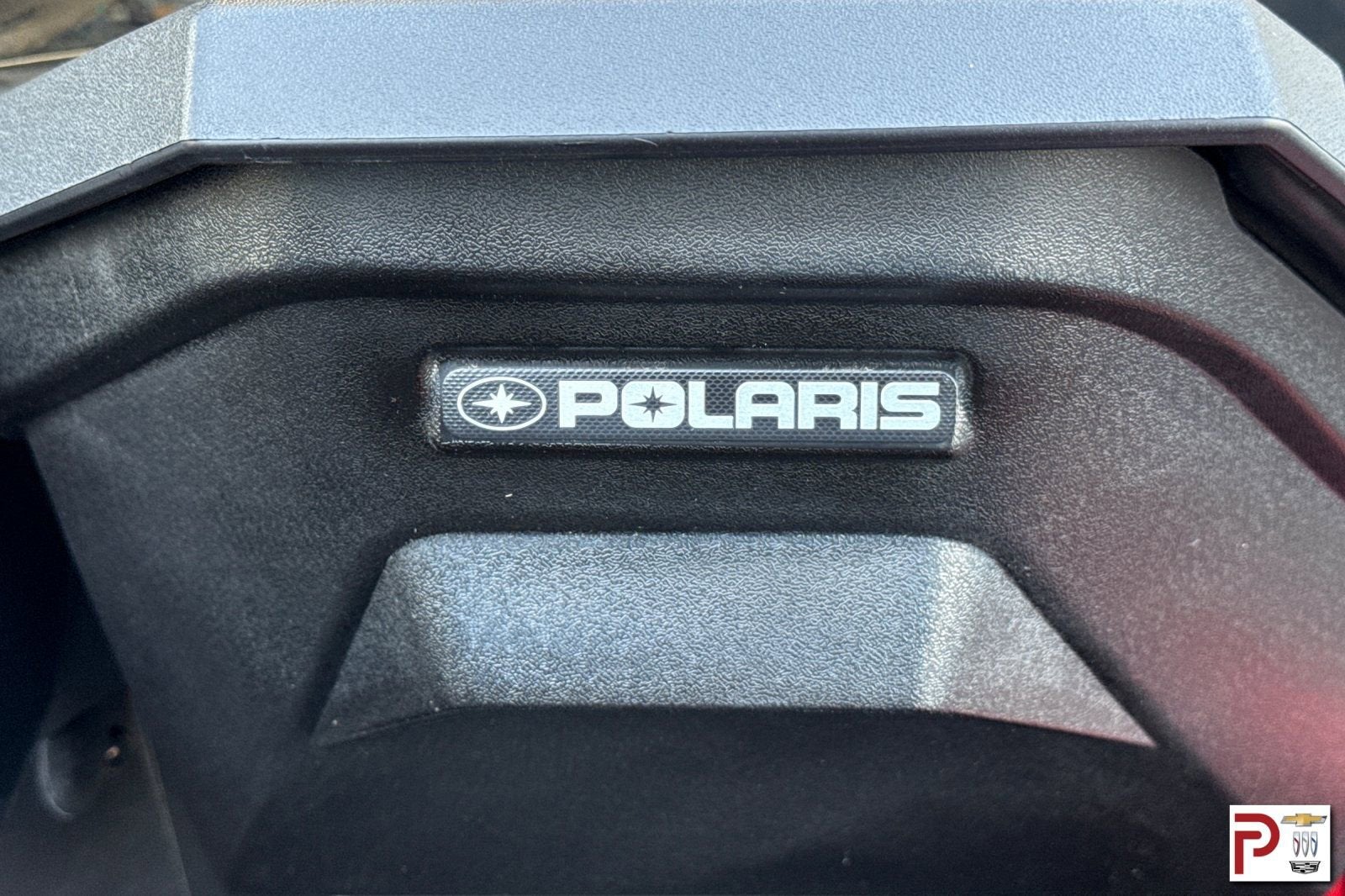 2016 POLARIS SLINGSHOT Base
