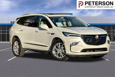 2023 Buick Enclave Essence