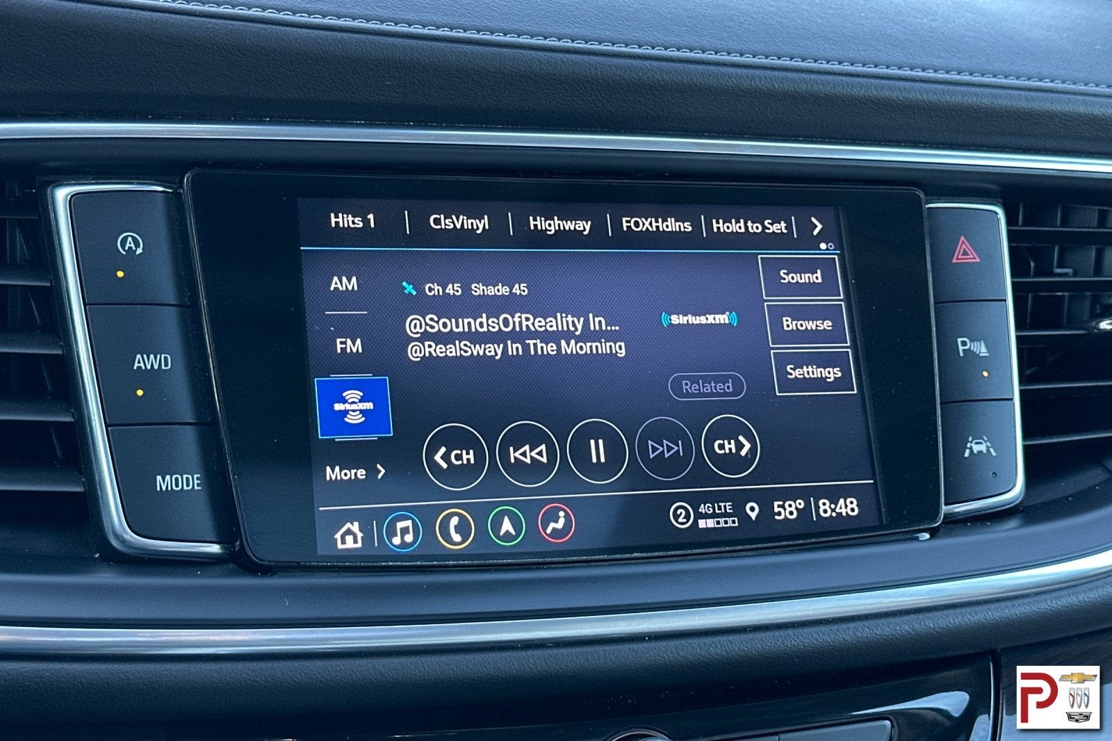 2023 Buick Enclave Essence