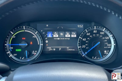 2021 Toyota Highlander Hybrid Platinum