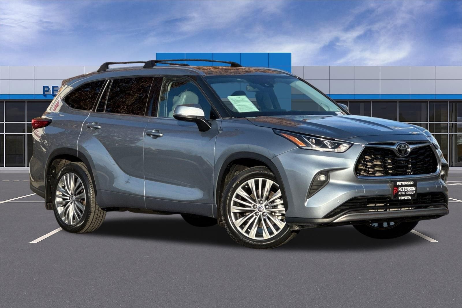 2022 Toyota Highlander Platinum