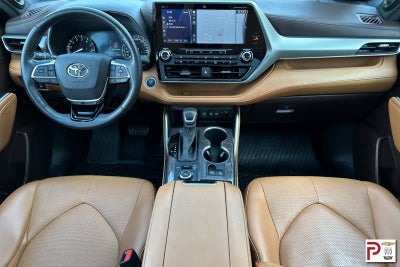 2021 Toyota Highlander Platinum