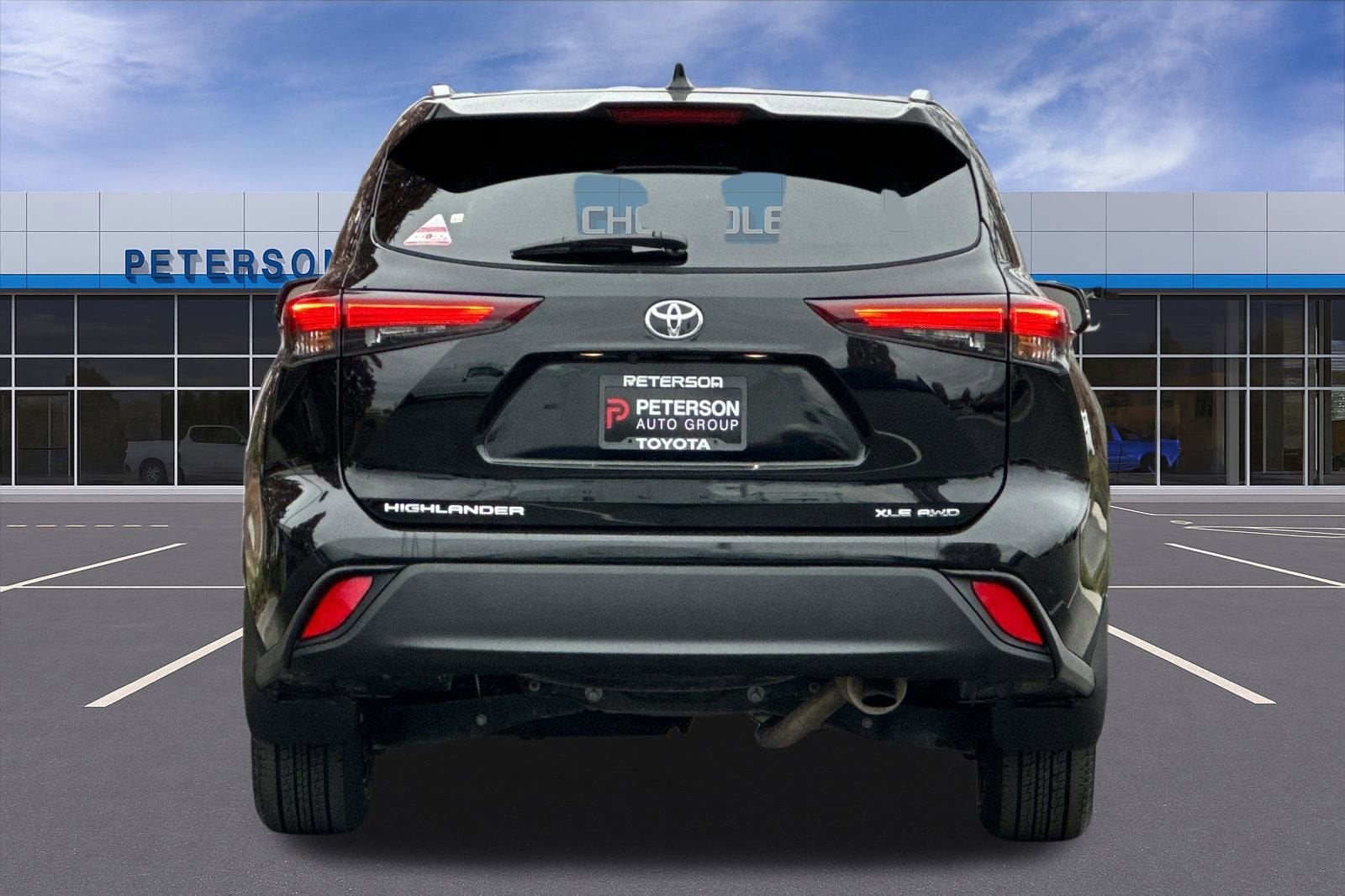 2024 Toyota Highlander LE