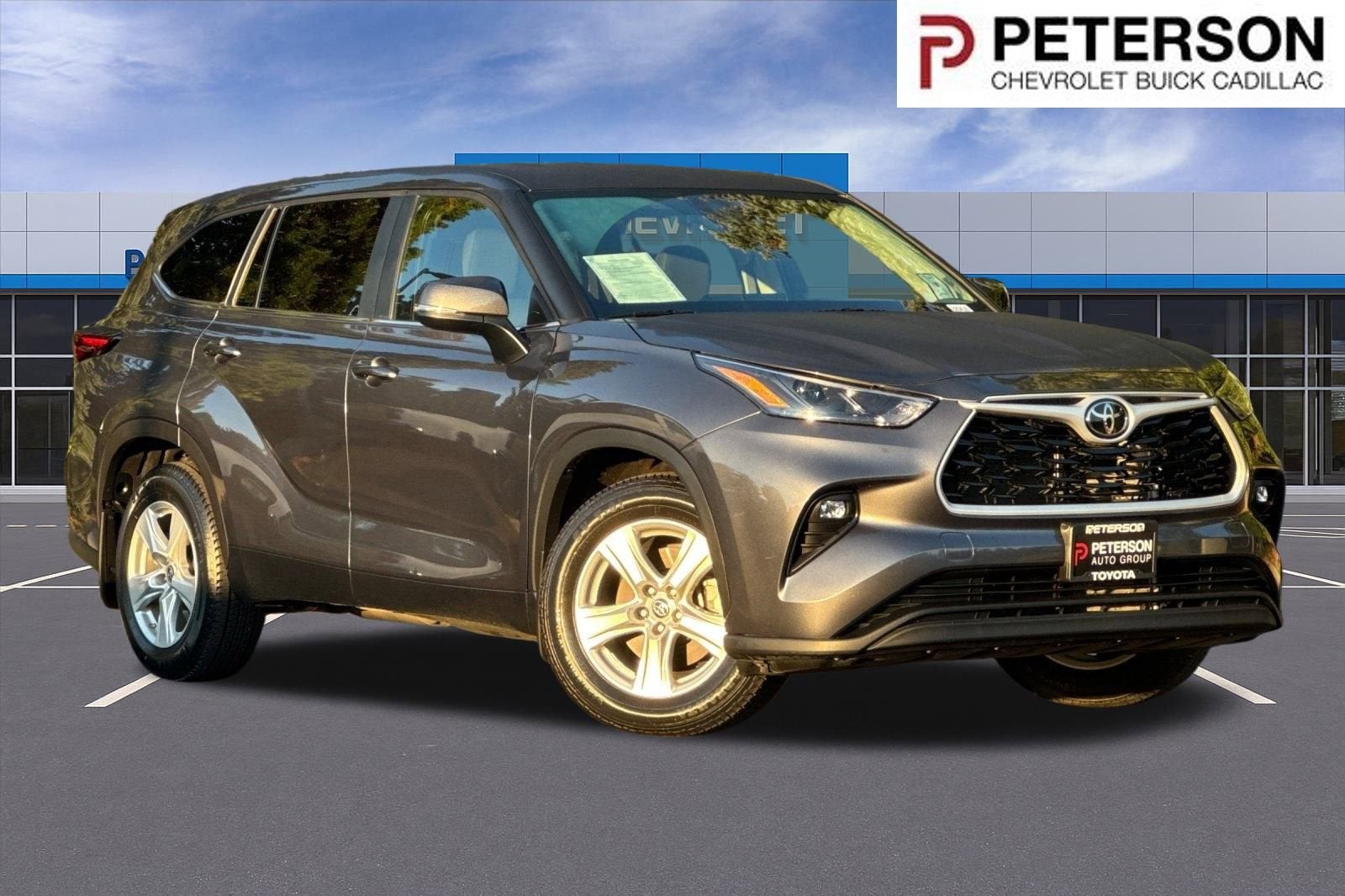 2024 Toyota Highlander LE