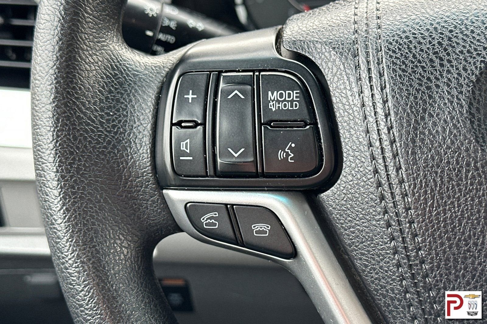 2017 Toyota Sienna LE 8 Passenger