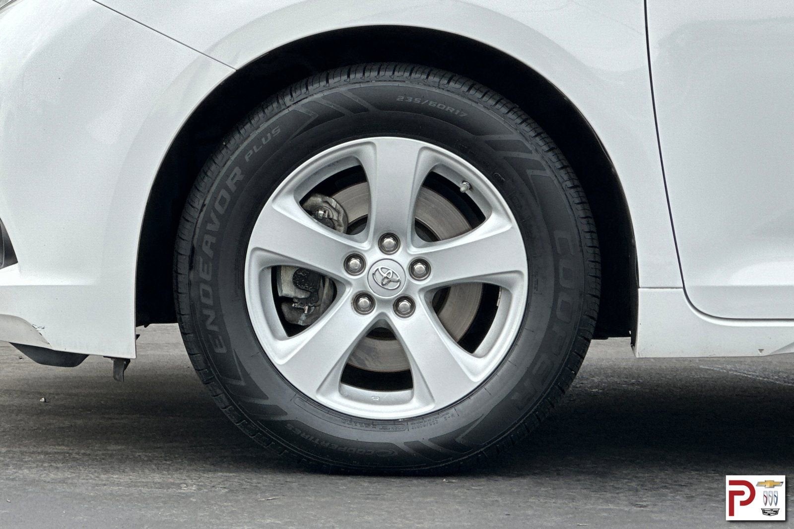 2017 Toyota Sienna LE 8 Passenger