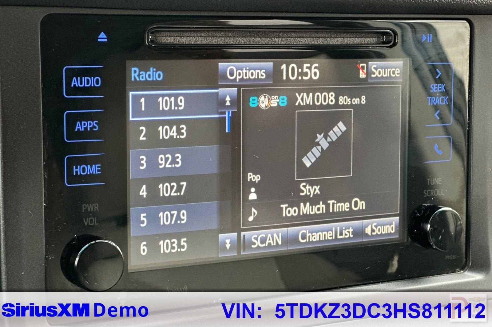 2017 Toyota Sienna LE 8 Passenger