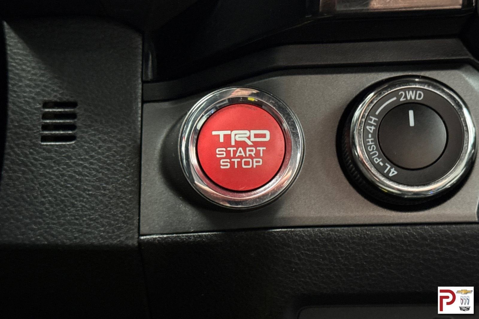 2018 Toyota Tacoma SR