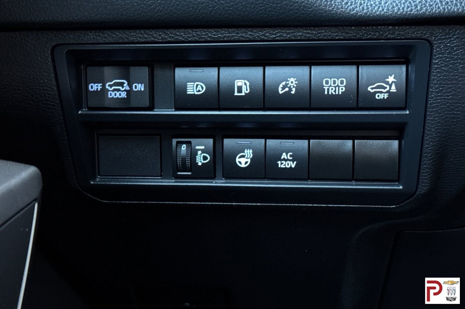 2024 Toyota Sequoia SR5