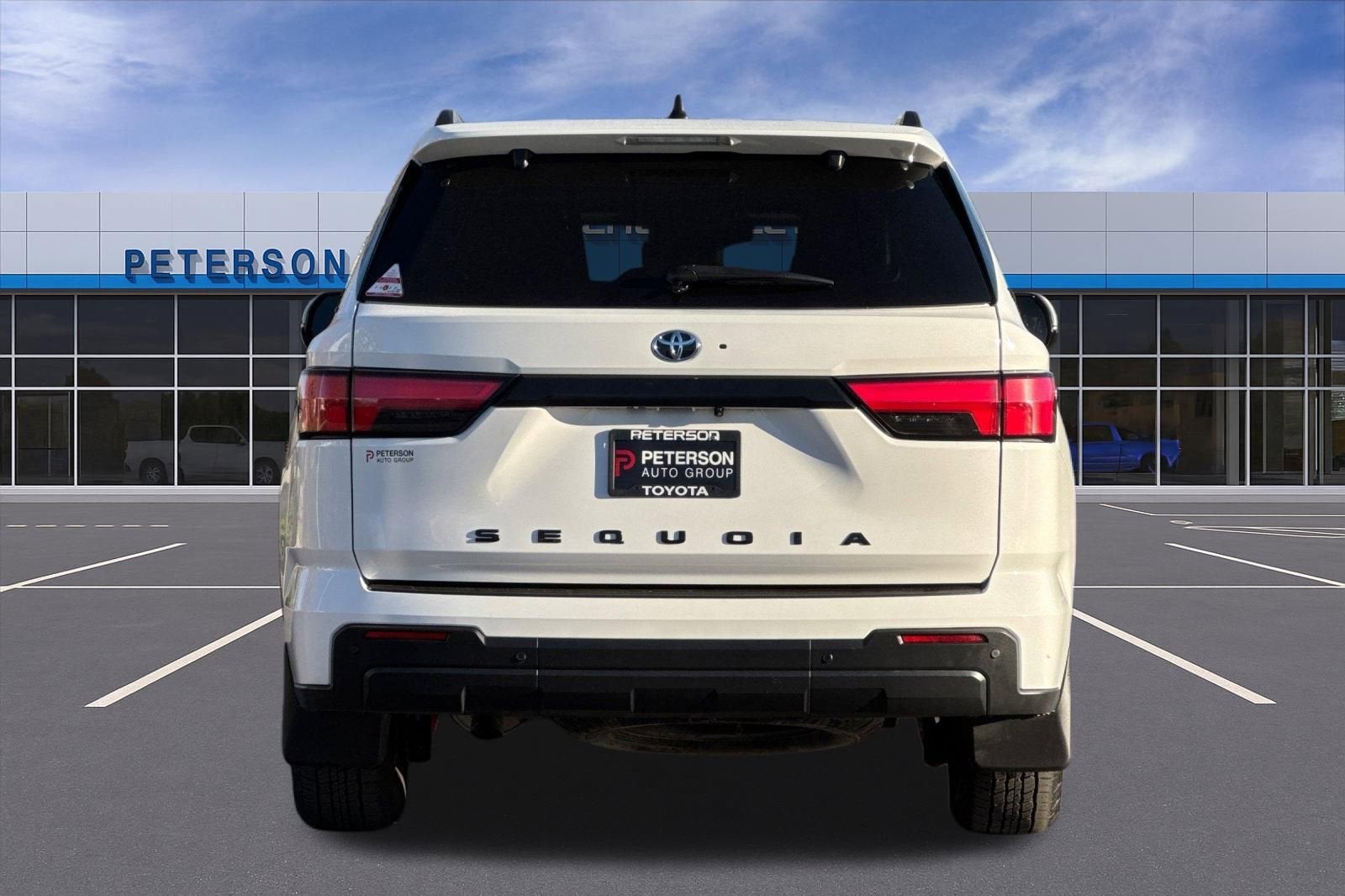 2024 Toyota Sequoia SR5