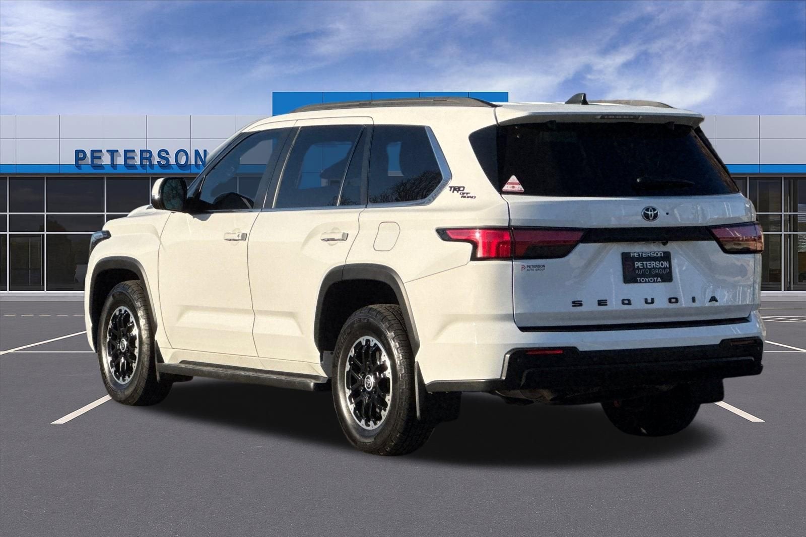 2024 Toyota Sequoia SR5