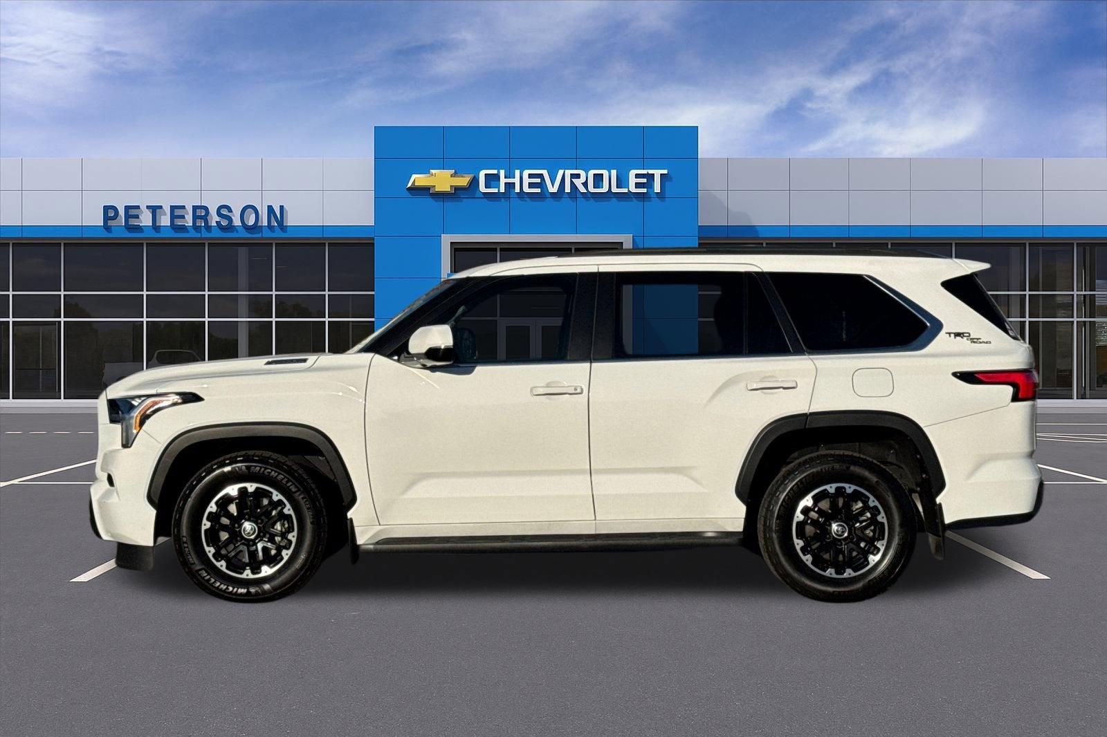 2024 Toyota Sequoia SR5