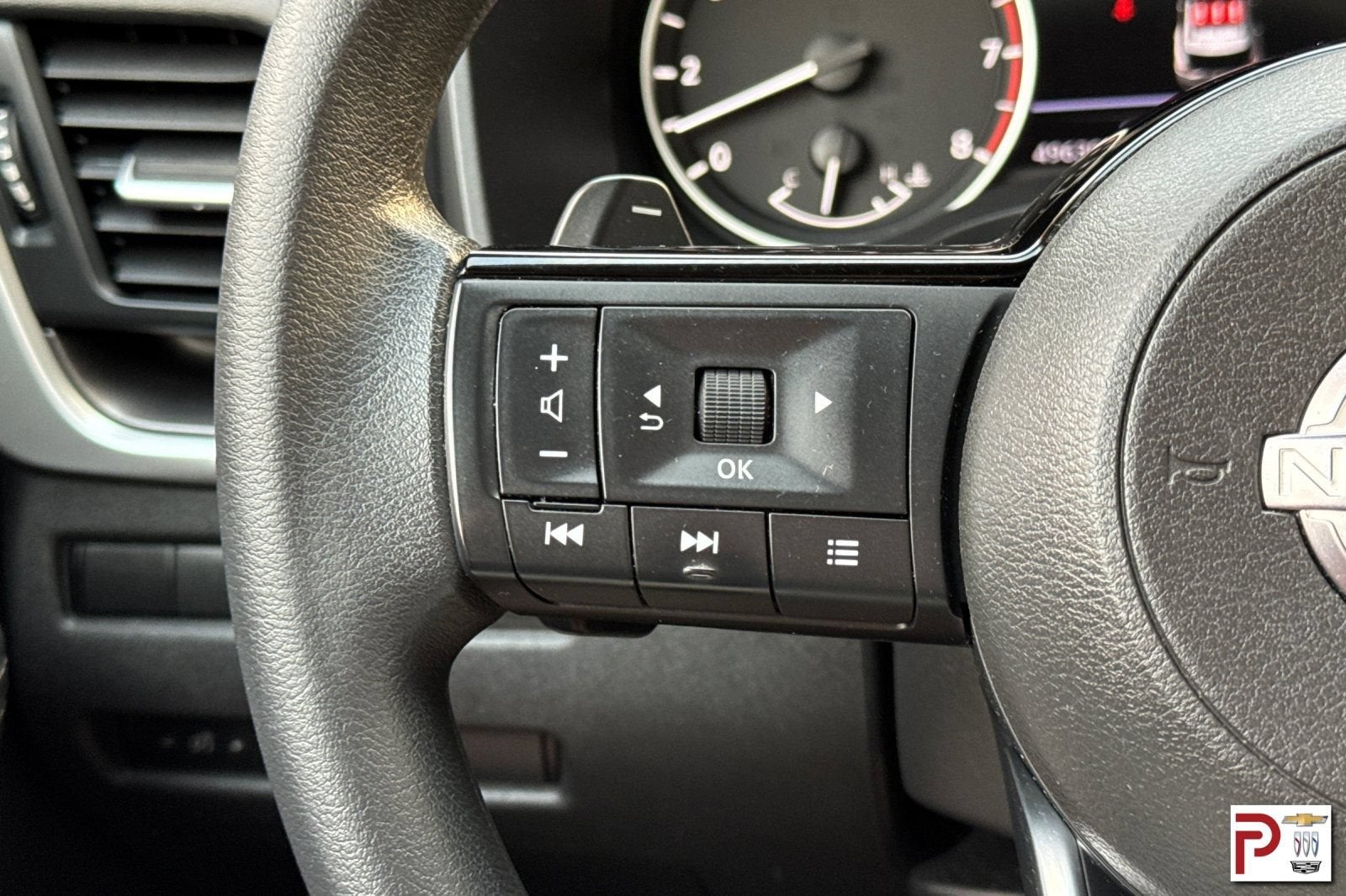 2023 Nissan Rogue SV FWD