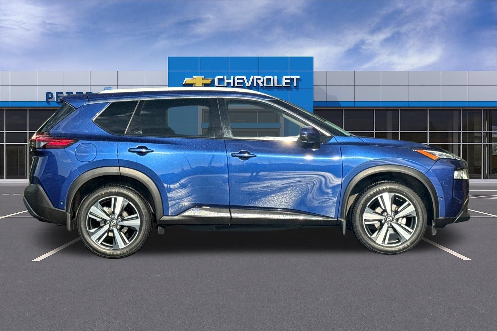 2023 Nissan Rogue SL FWD