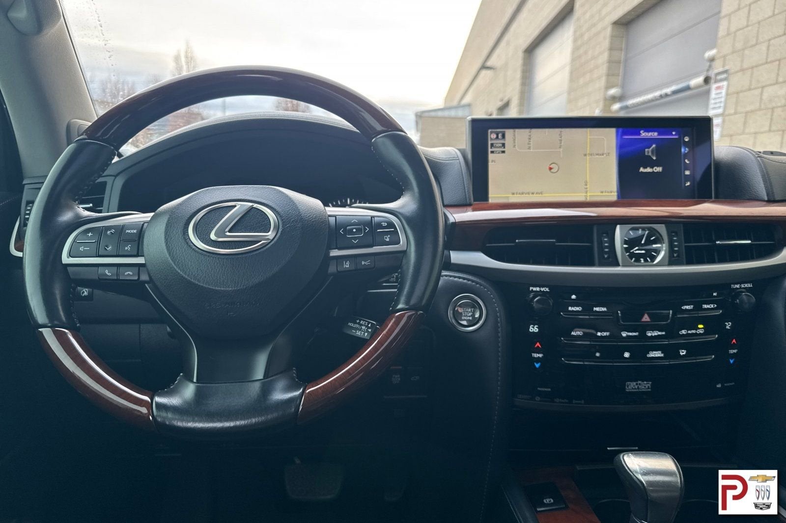 2019 Lexus LX 570 Three-Row
