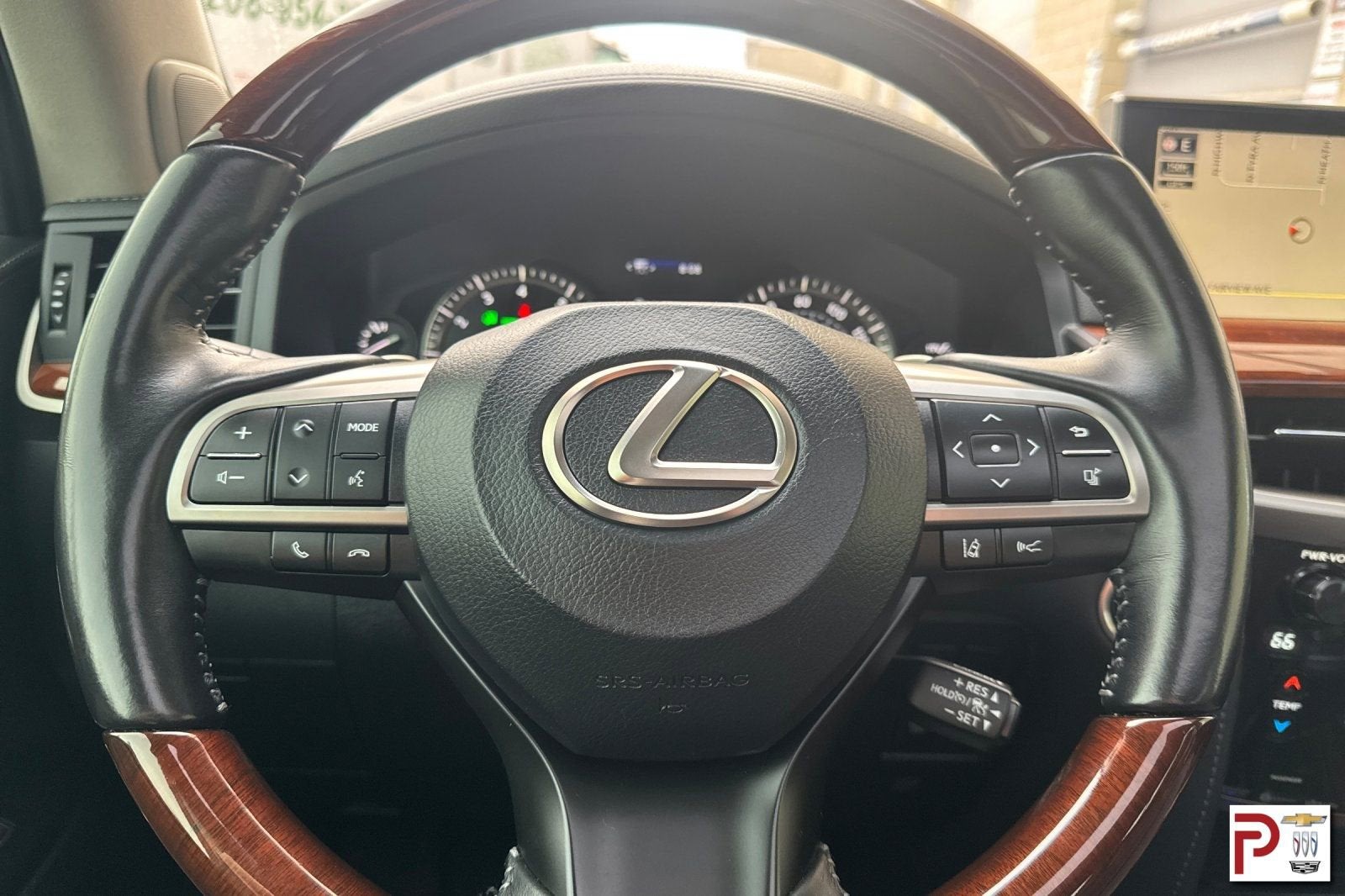 2019 Lexus LX 570 Three-Row