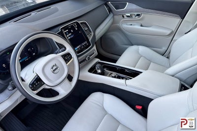 2025 Volvo XC90 B6 Plus 7-Seater