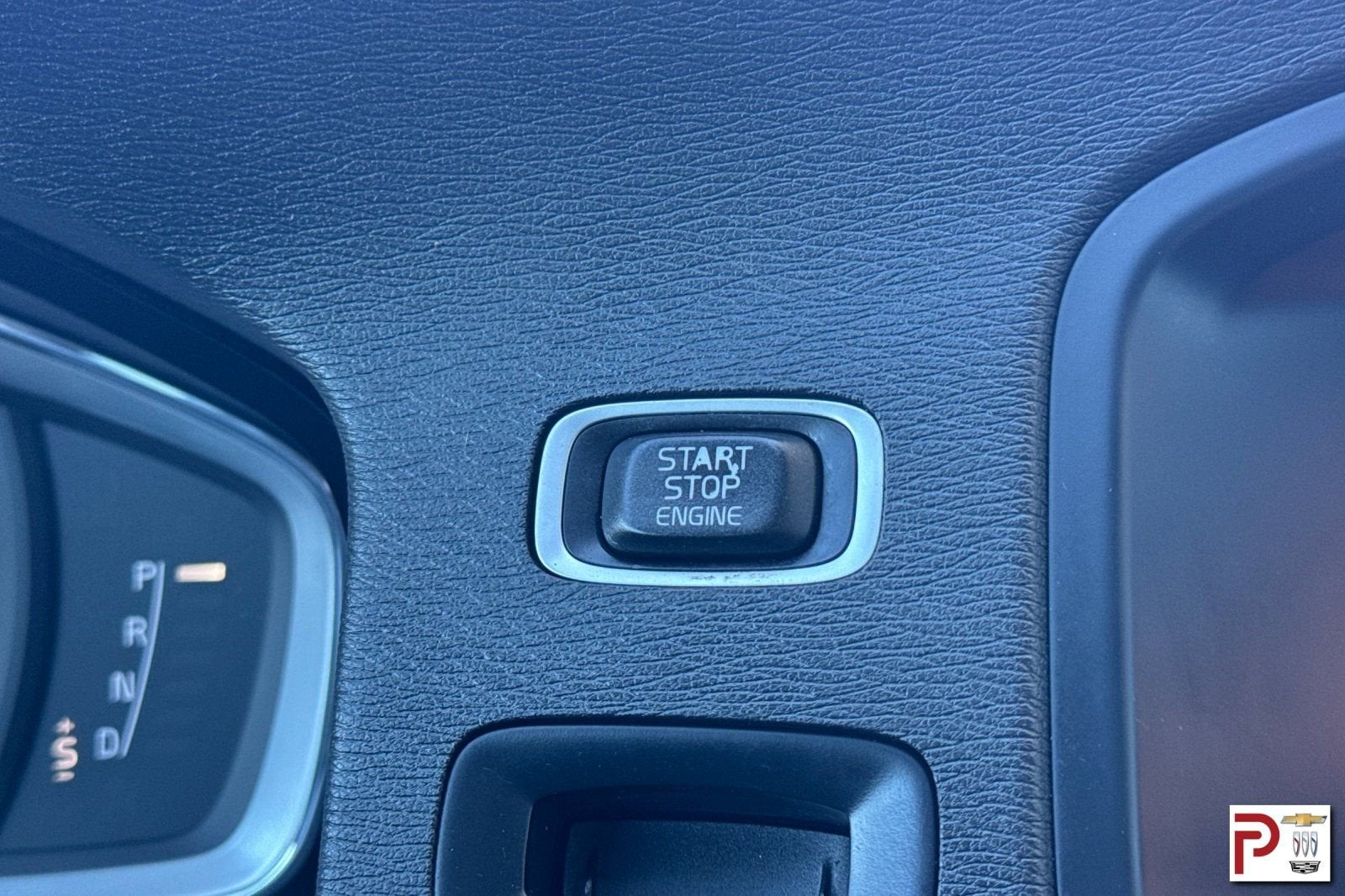 2018 Volvo V60 Cross Country T5