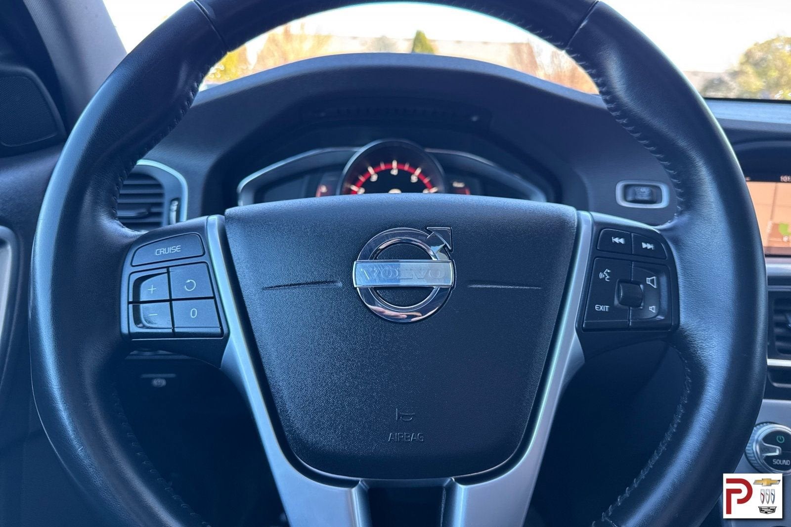 2018 Volvo V60 Cross Country T5