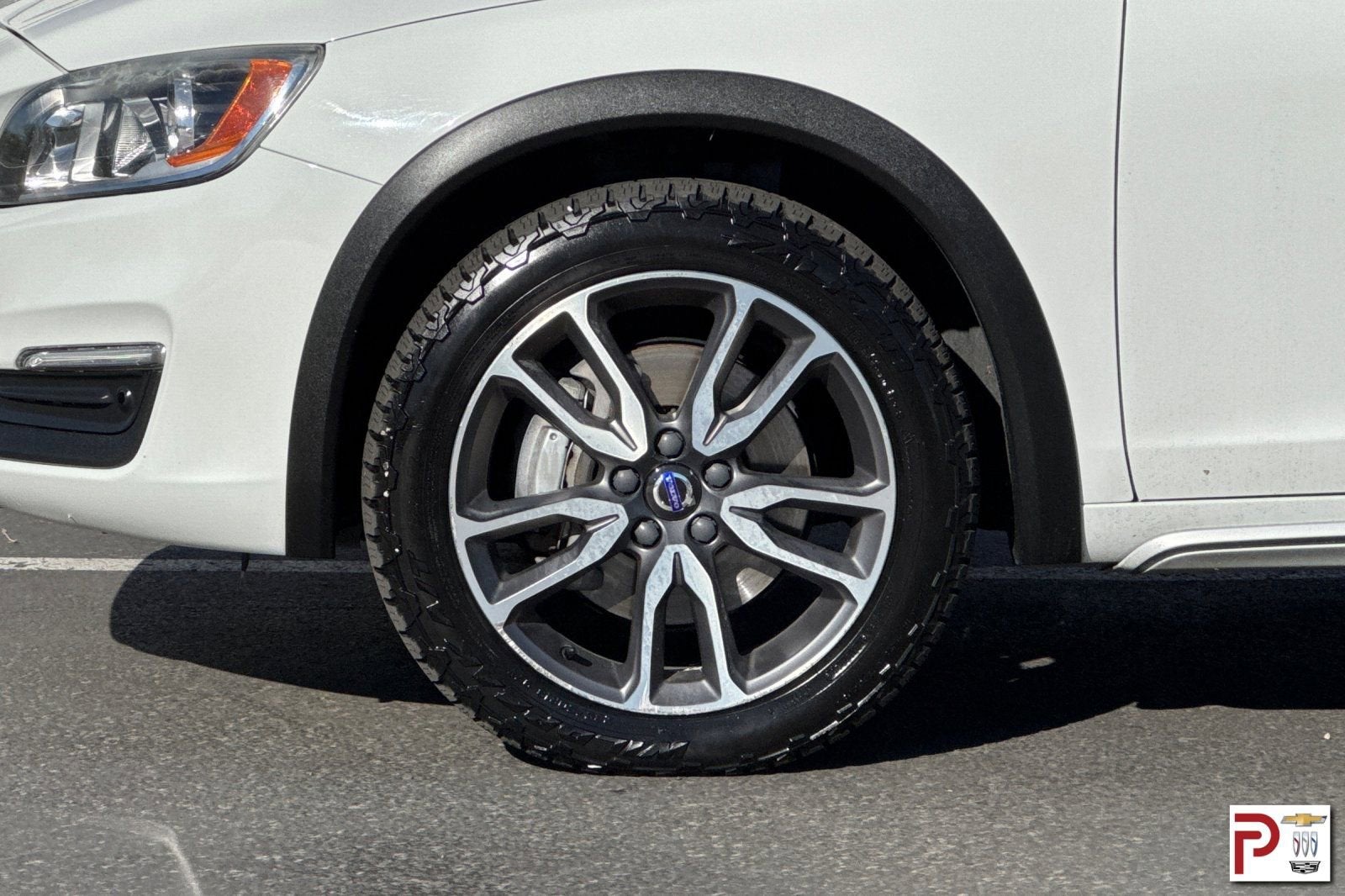 2018 Volvo V60 Cross Country T5