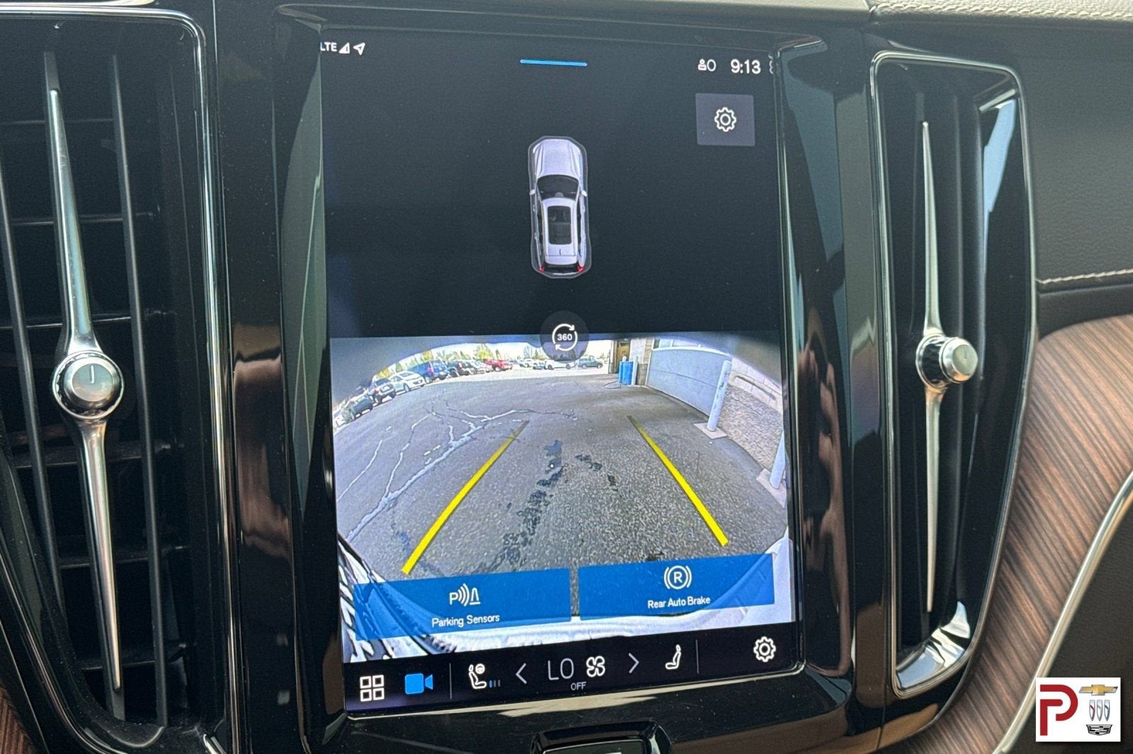 2022 Volvo XC60 Recharge Plug-In Hybrid T8 Inscription