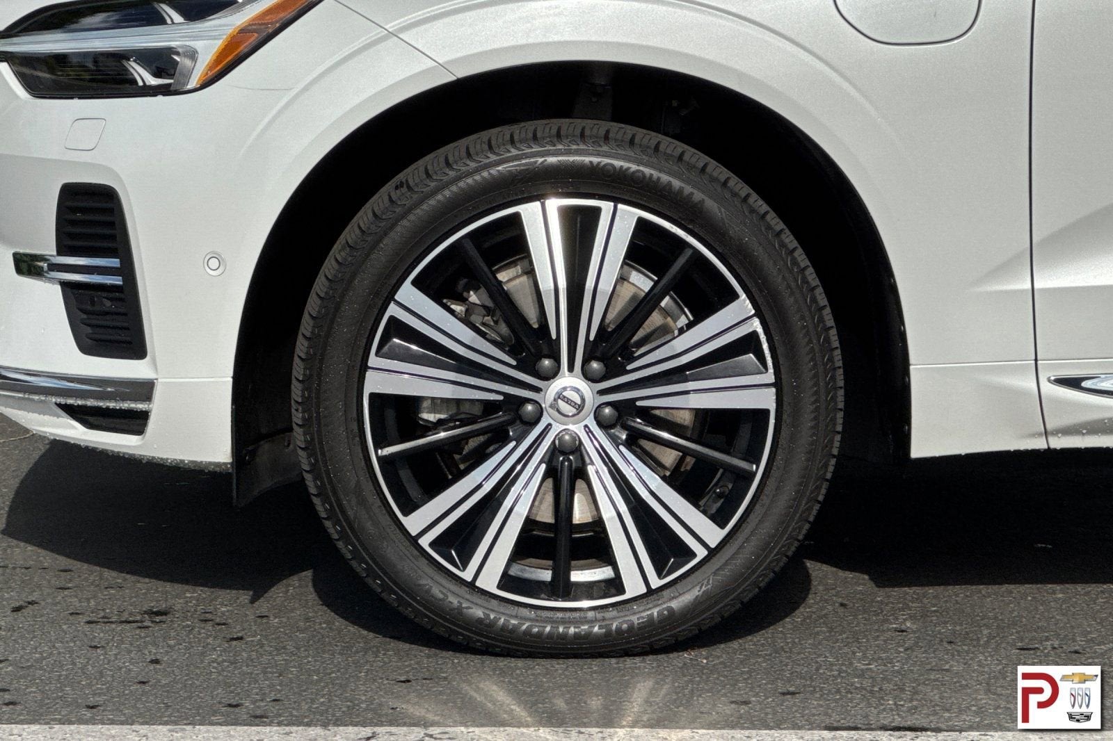2022 Volvo XC60 Recharge Plug-In Hybrid T8 Inscription