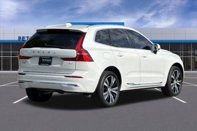2022 Volvo XC60 Recharge Plug-In Hybrid T8 Inscription